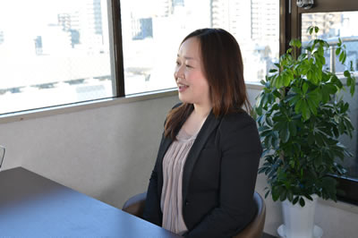 就労ビザ申請をされた古賀亜利沙様